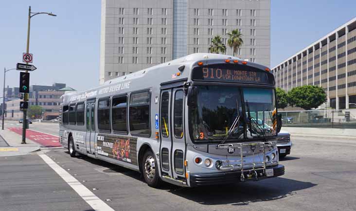 LA Metro NABI Metro 45C CNG 8364 Silver Line